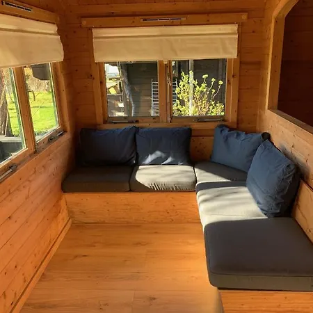 Gasthof The Bee - Trekkershuts & Opperdoes