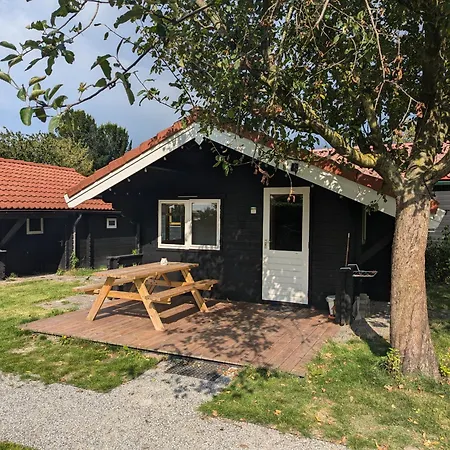 The Bee - Trekkershuts & Maison d'hôtes Opperdoes