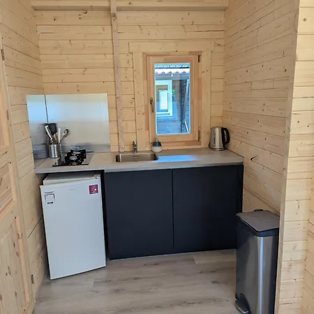 The Bee - Trekkershuts & Maison d'hôtes