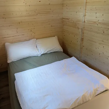 Gasthof The Bee - Trekkershuts &