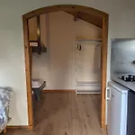 The Bee - Trekkershuts & Gasthof 3*